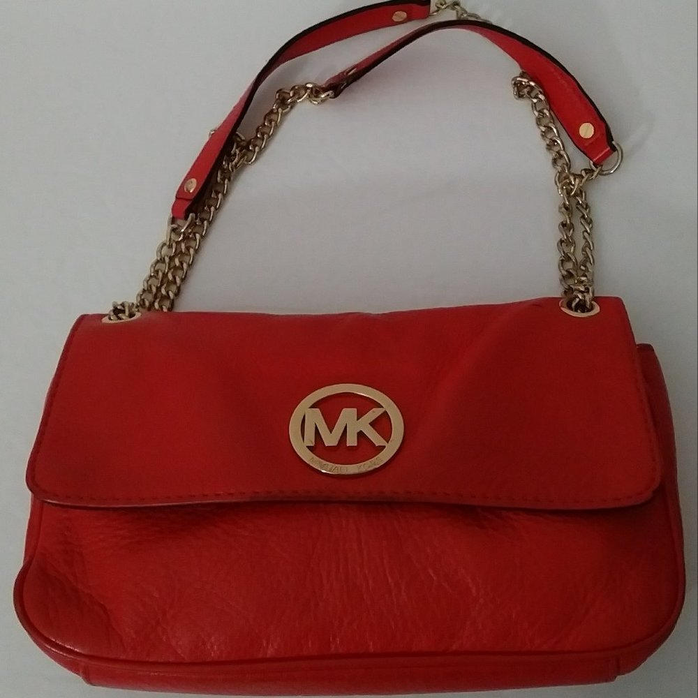Michael Kors Small Shoulder Leather and Chain Strap Bag